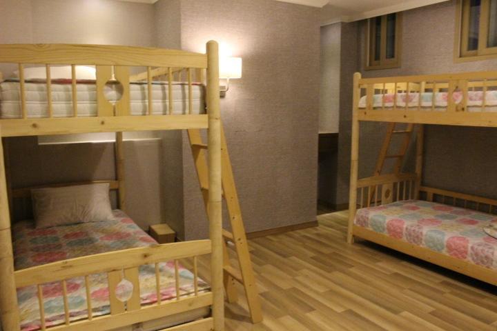 Bexco Hostel B&B Busan Room photo